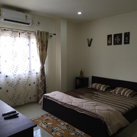 Appartamento Alpanest Guwahati Esterno foto